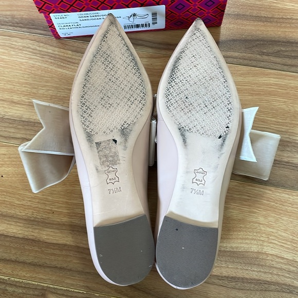Tory Burch Clara Bow Flats - Picture 8 of 8